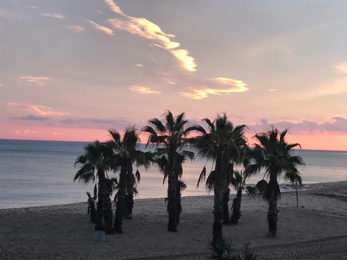 Vila Paraiso Frente Al Mar Apto Duplex Coma-ruga Exteriér fotografie